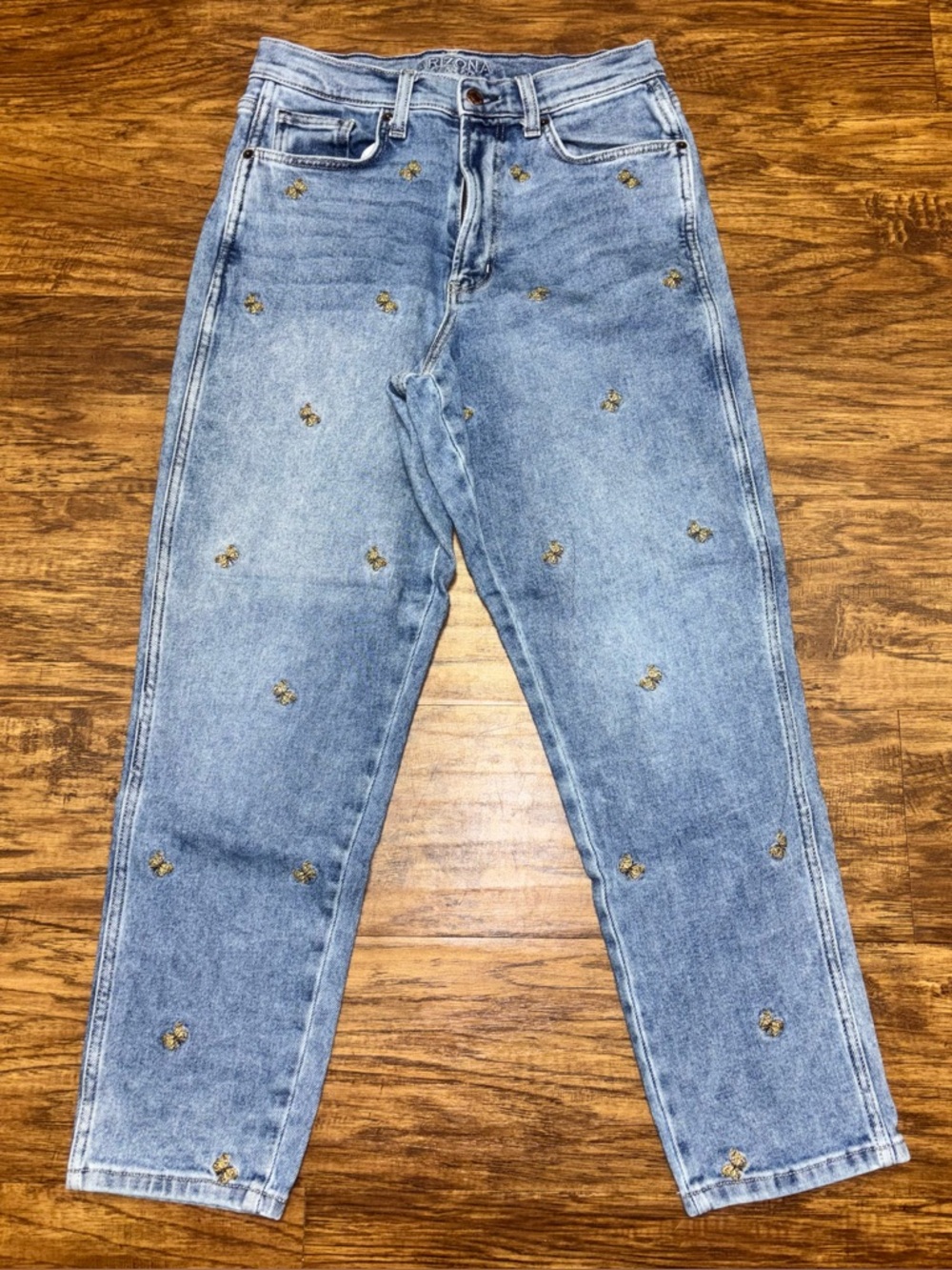 Arizona Highest Rise Curvy Mom Jeans Size 11